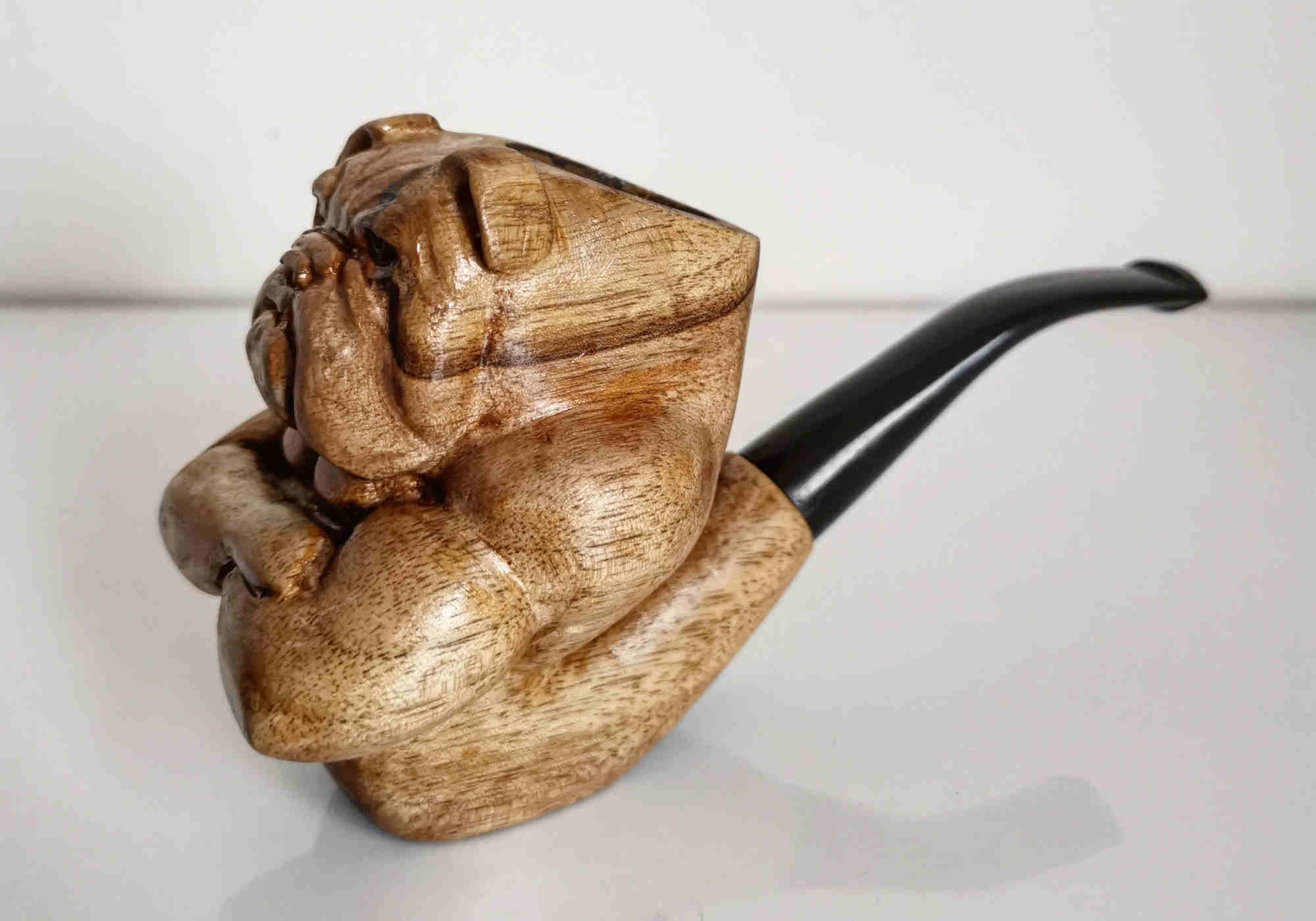 Bulldog Pipe (14x17 cm 150Eur)